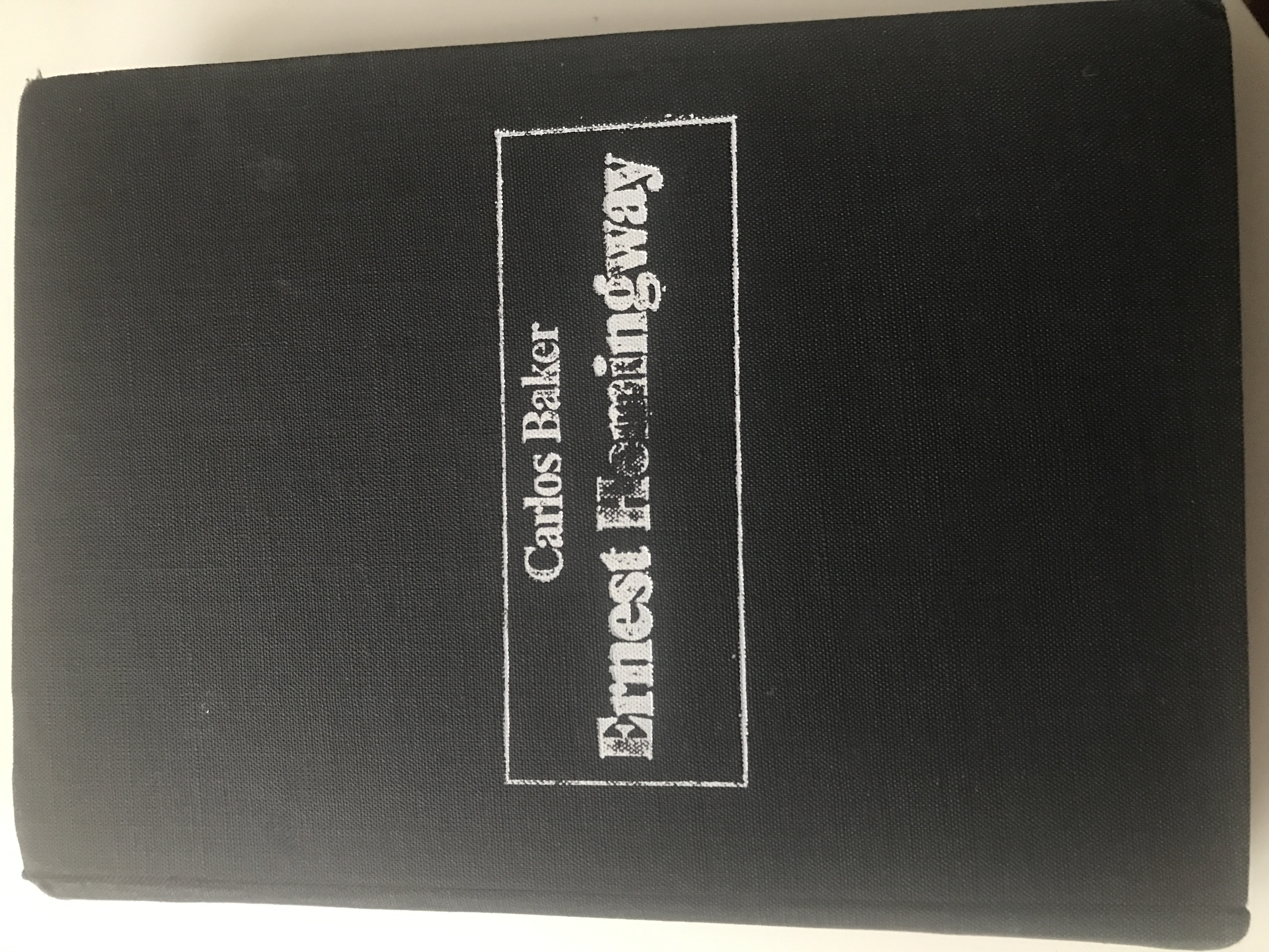 Ernest Hemingway. Historia życia